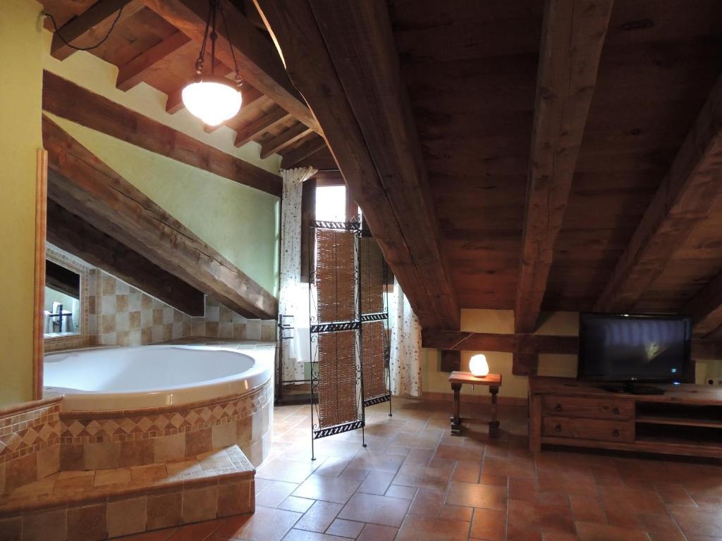 El Rincon De Las Hoces Del Duraton Burgomillodo ห้อง รูปภาพ